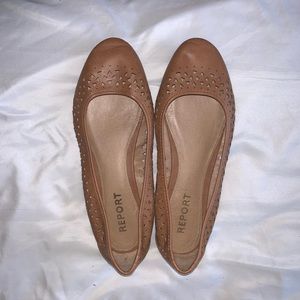 Tan flats